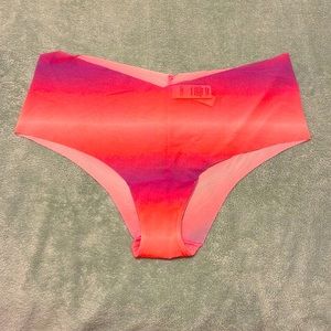 Victoria’s Secret cheeky XL panties